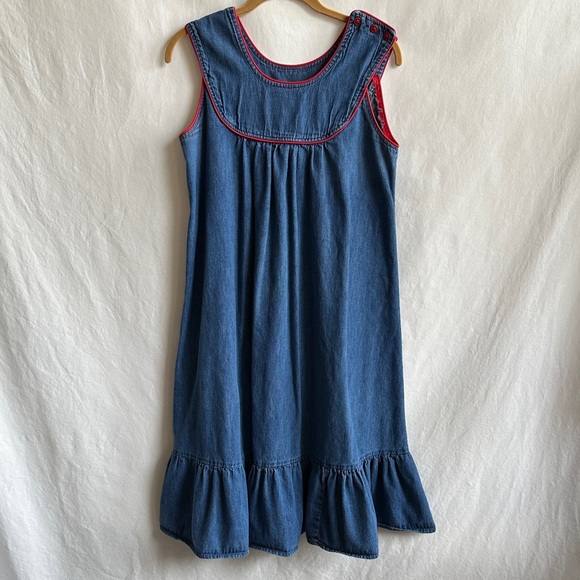 Dresses & Skirts - Sleeveless blue denim dress with red piping and ruffled hemline, size 8